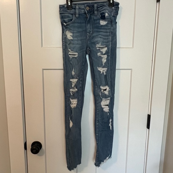 American Eagle Distressed Skinny Jeans - Picture 1 of 4